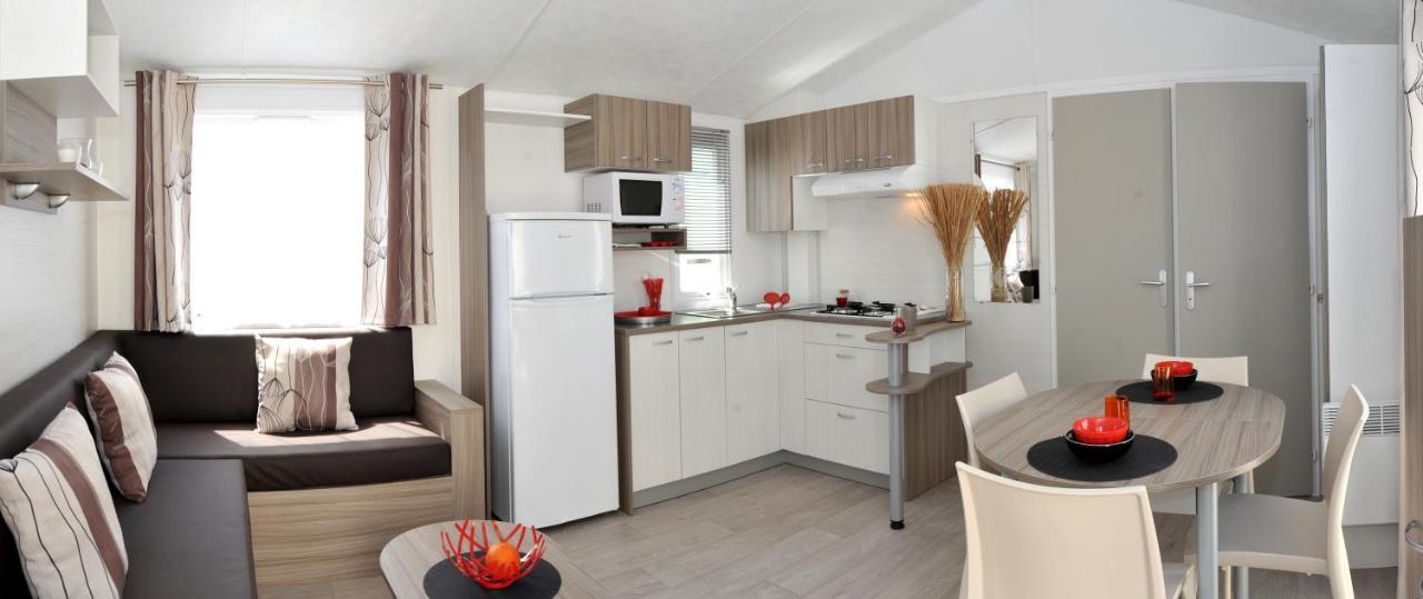 Camping Les Alberes - Maeva Laroque-des-Albères Exteriör bild